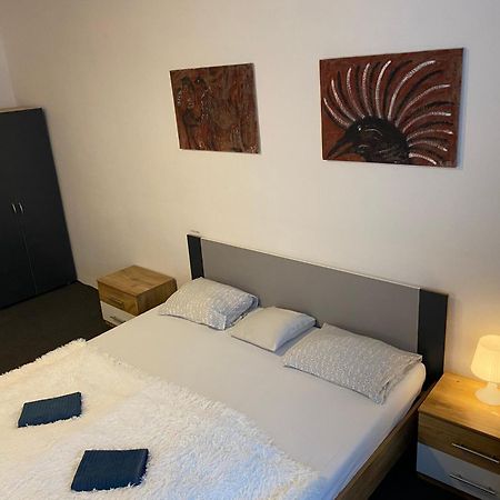Motel Grado Prag Exterior foto