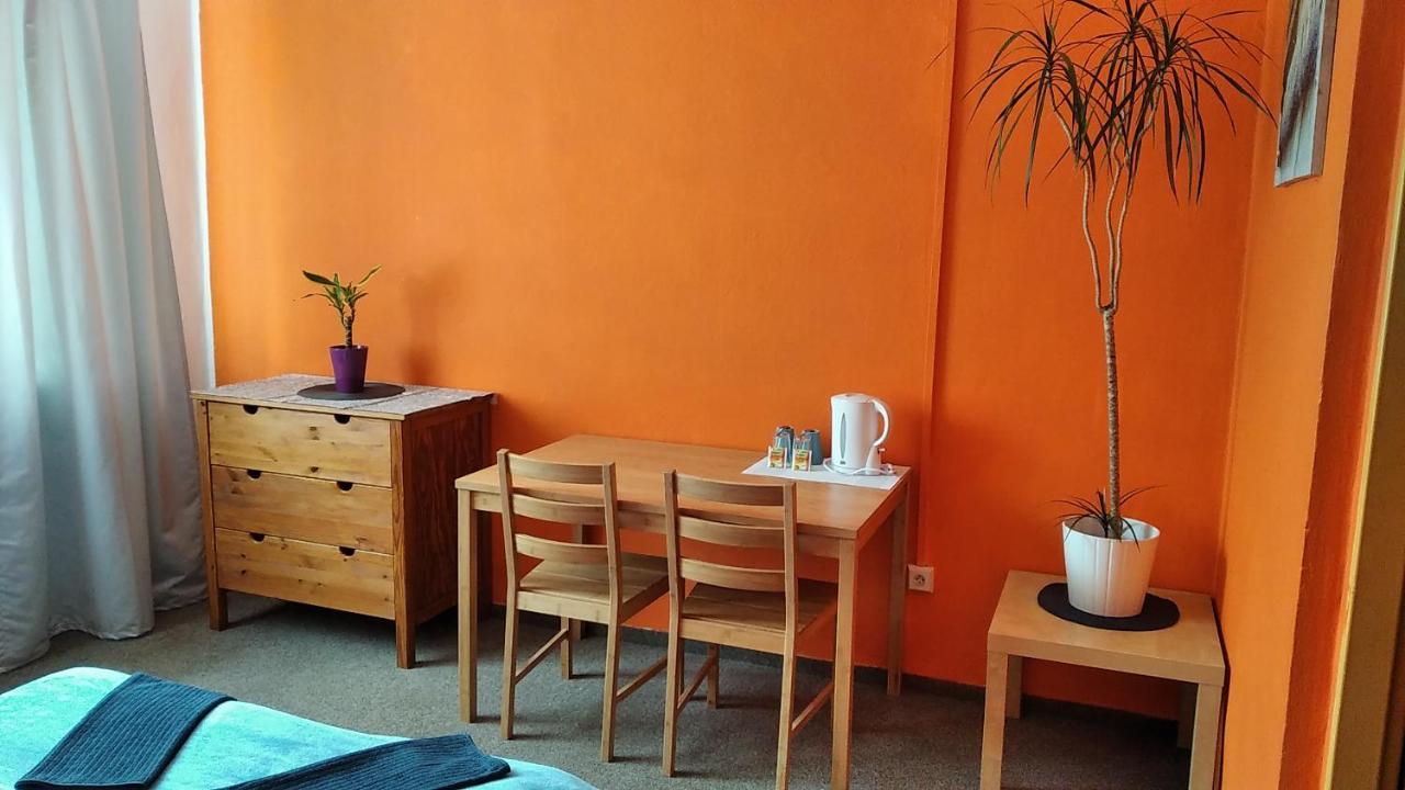 Motel Grado Prag Exterior foto